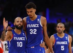 文班:NBA和别处的差距正在缩小 欧洲正在迎头赶上